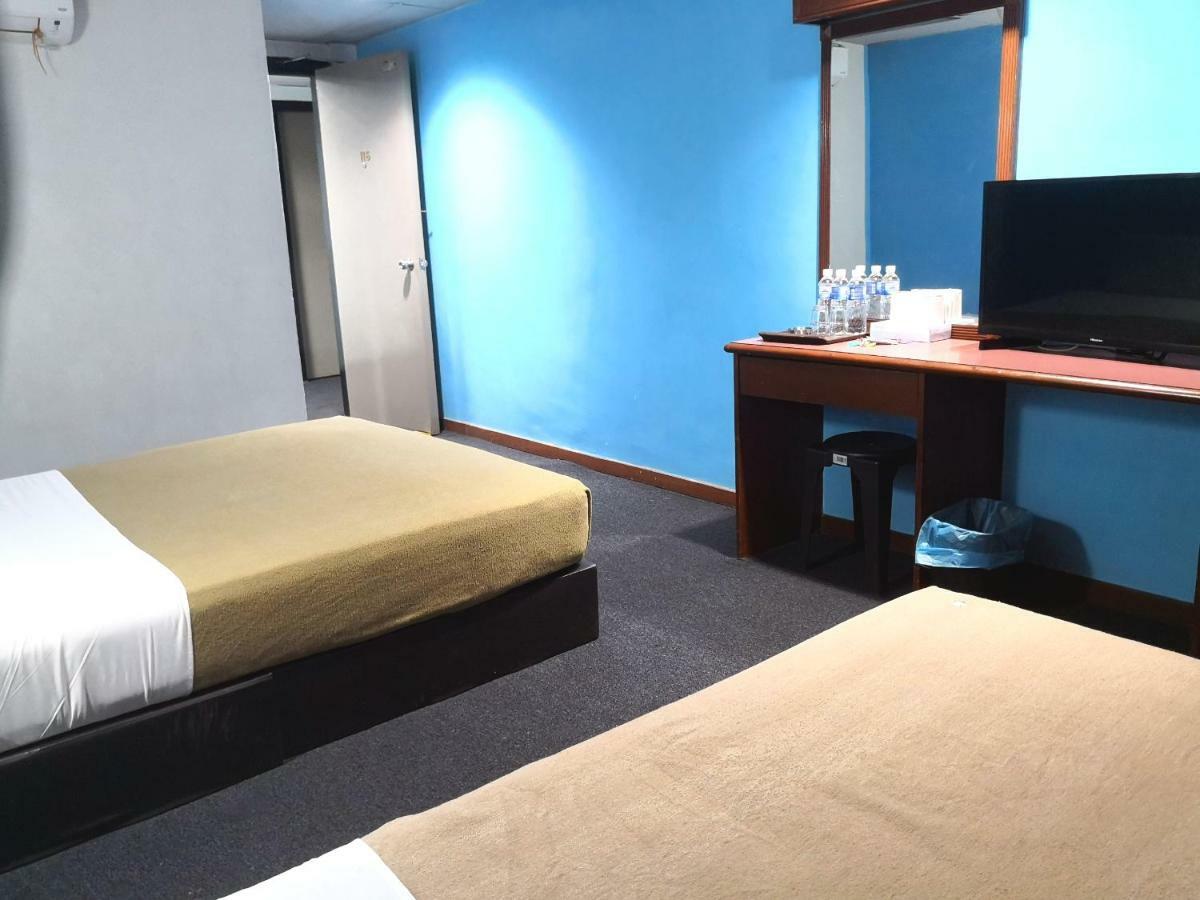 Hotel Seri Kota Satu Kota Tinggi Dış mekan fotoğraf